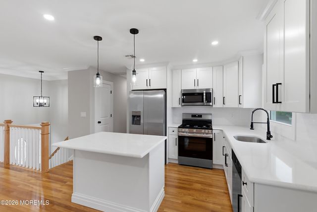 1043 Bell Street, Toms River, NJ 08753