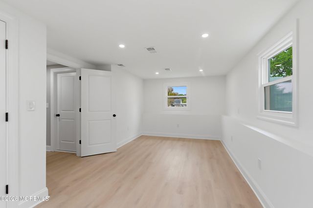 1043 Bell Street, Toms River, NJ 08753
