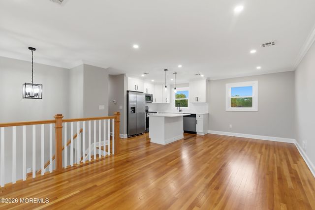 1043 Bell Street, Toms River, NJ 08753