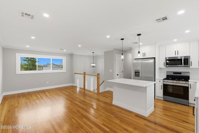 1043 Bell Street, Toms River, NJ 08753
