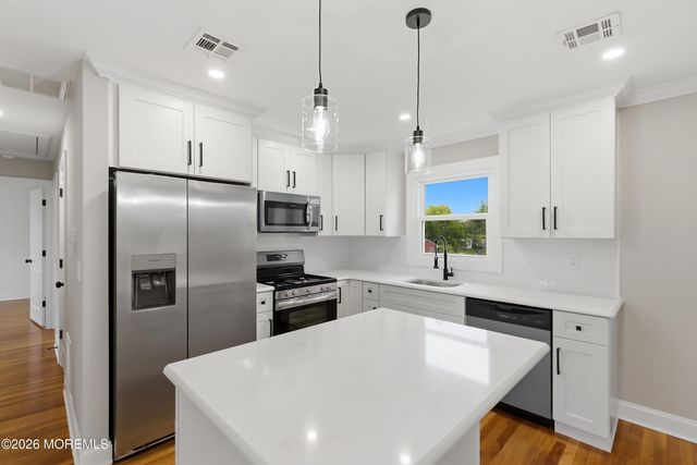1043 Bell Street, Toms River, NJ 08753