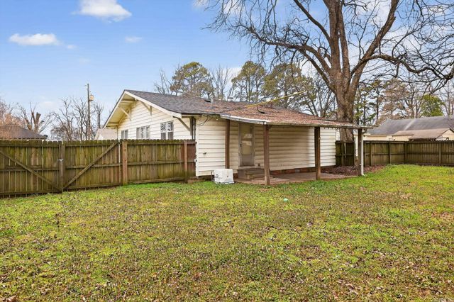 511 E Banks Street, England, AR 72046