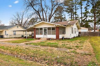 511 E Banks Street, England, AR 72046