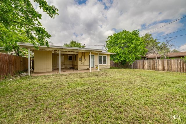 2609 W Beauregard Avenue, San Angelo, TX 76901