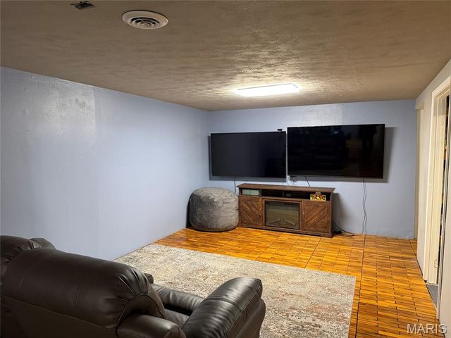 2809 Penbrooke Lane, Unincorporated, MO 63301