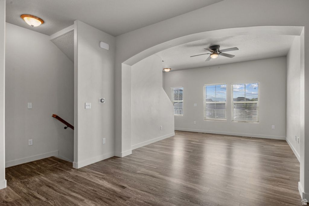 686 E 330 N, Vineyard, UT 84059 — photo 4