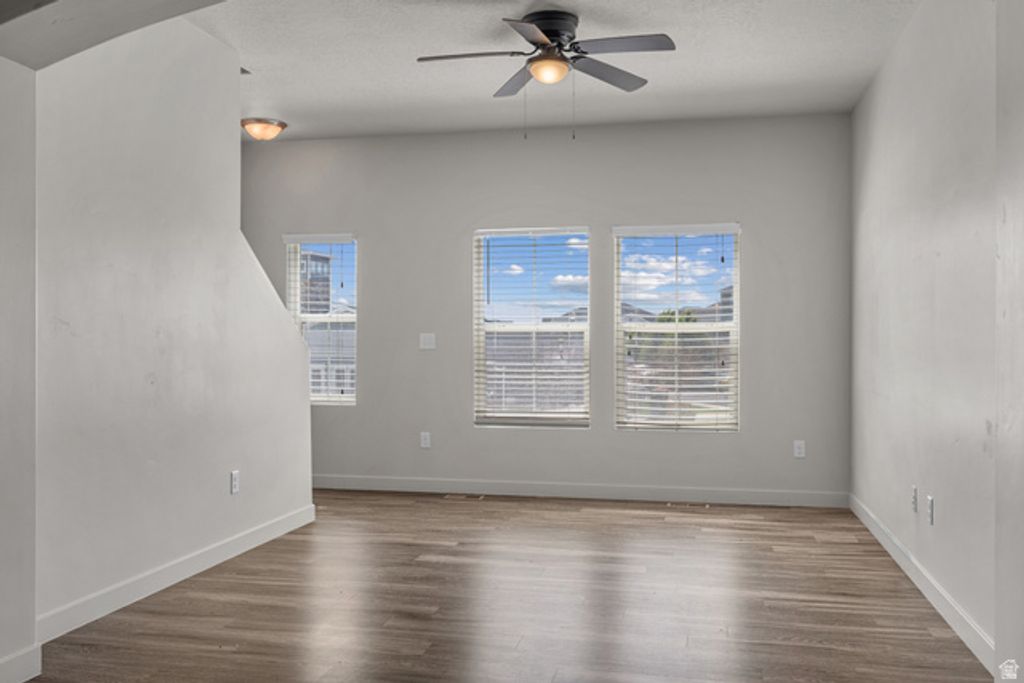 686 E 330 N, Vineyard, UT 84059 — photo 5