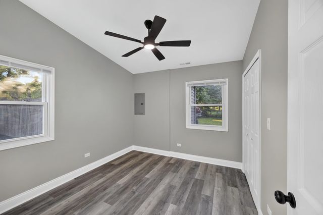 1713 222nd Place, Sauk Village, IL 60411