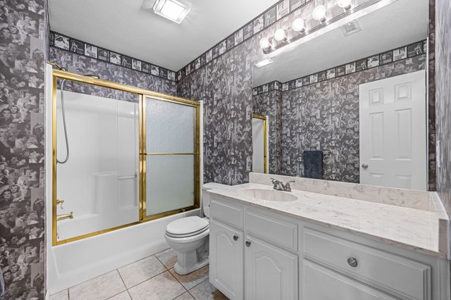 431 Jib Drive, Gun Barrel City, TX 75156