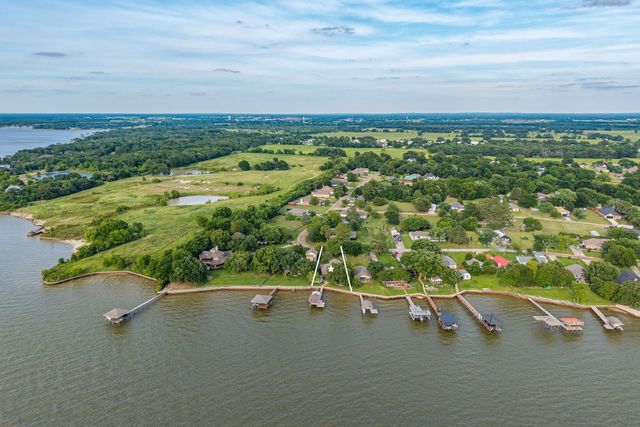 431 Jib Drive, Gun Barrel City, TX 75156