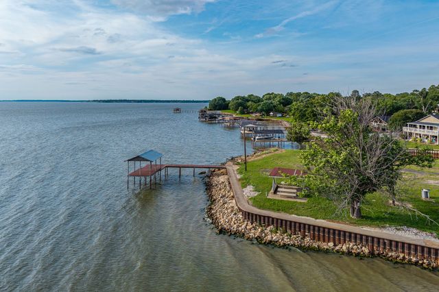 431 Jib Drive, Gun Barrel City, TX 75156