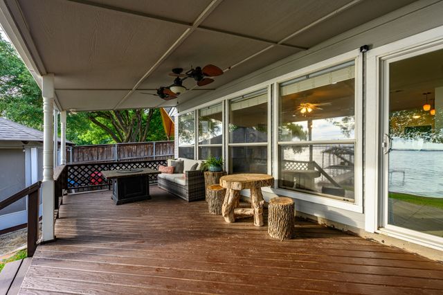 431 Jib Drive, Gun Barrel City, TX 75156