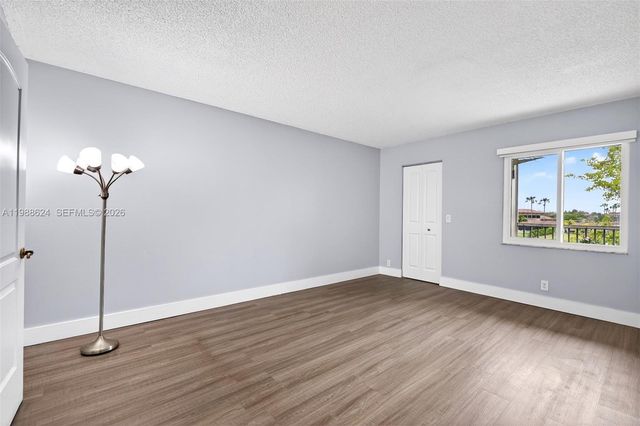 1301 SW 134th Way 313B, Pembroke Pines, FL 33027