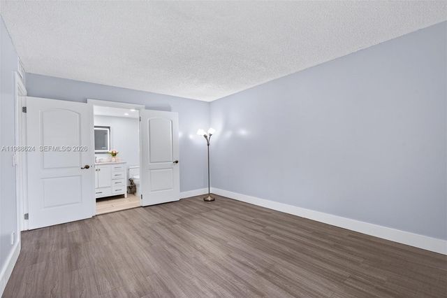 1301 SW 134th Way 313B, Pembroke Pines, FL 33027