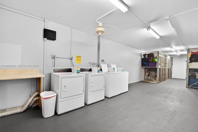 1301 SW 134th Way 313B, Pembroke Pines, FL 33027