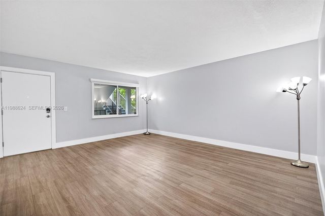 1301 SW 134th Way 313B, Pembroke Pines, FL 33027