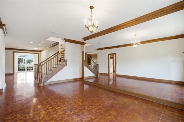 15612 HOWELL PARK LANE, Tampa, FL 33625