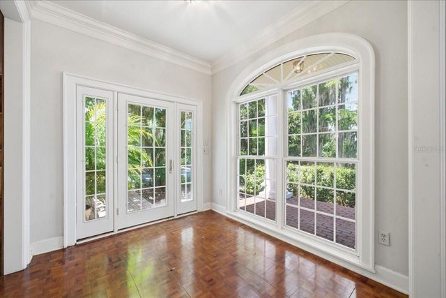 15612 HOWELL PARK LANE, Tampa, FL 33625