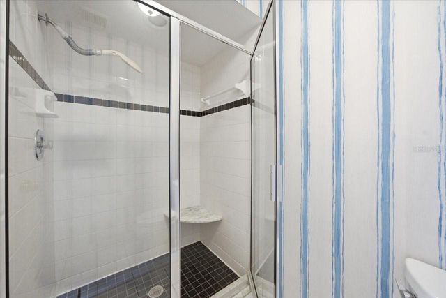 15612 HOWELL PARK LANE, Tampa, FL 33625