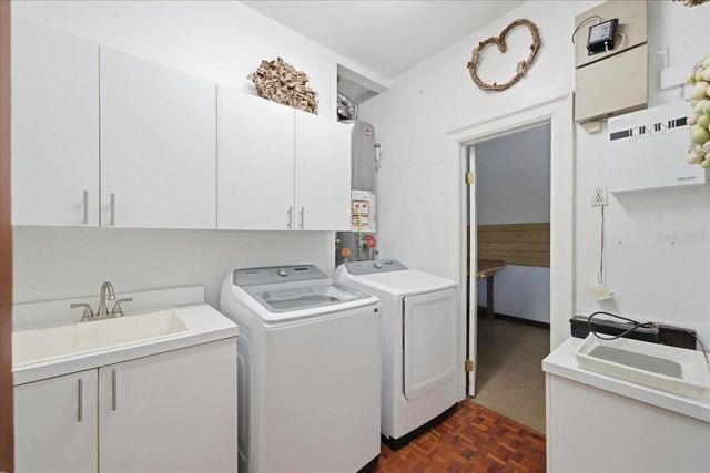 15612 HOWELL PARK LANE, Tampa, FL 33625