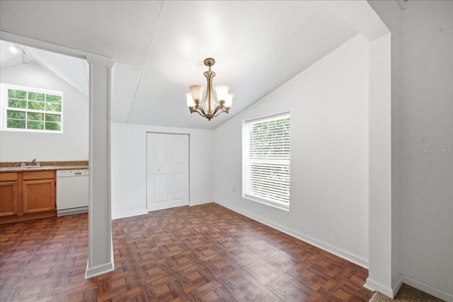 15612 HOWELL PARK LANE, Tampa, FL 33625