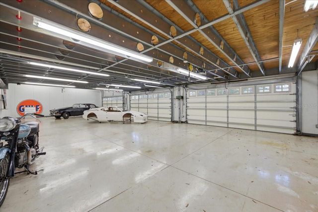 15612 HOWELL PARK LANE, Tampa, FL 33625