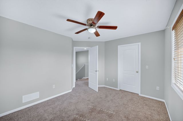 5928 NW 50th Street, Johnston, IA 50131