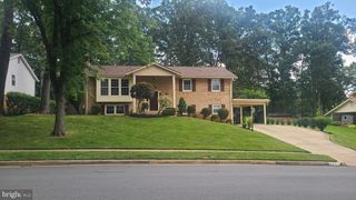 3821 WINTERSET DR, Annandale, VA 22003