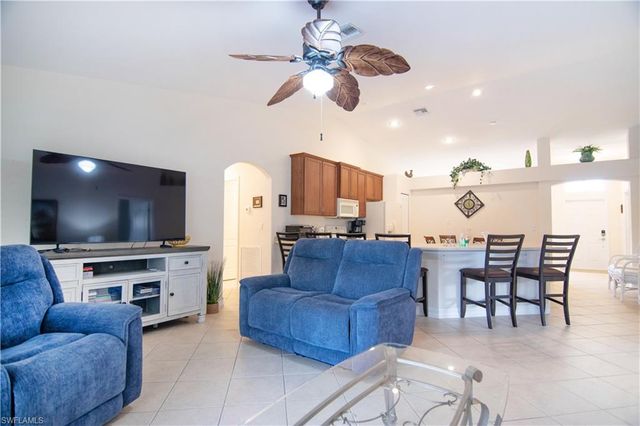 5023 Agualinda BLVD, Cape Coral, FL 33914