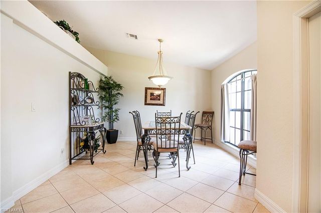 5023 Agualinda BLVD, Cape Coral, FL 33914