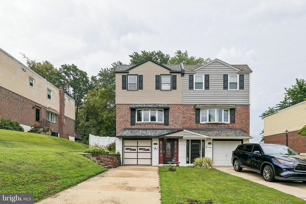 14005 FARADAY ST, PHILADELPHIA, PA 19116 — photo 2