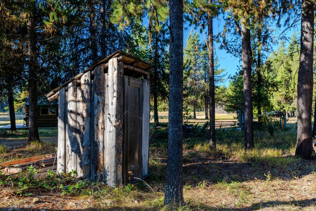 355 Upper Ford Cut Off Road, Yaak, MT 59935 photo 120