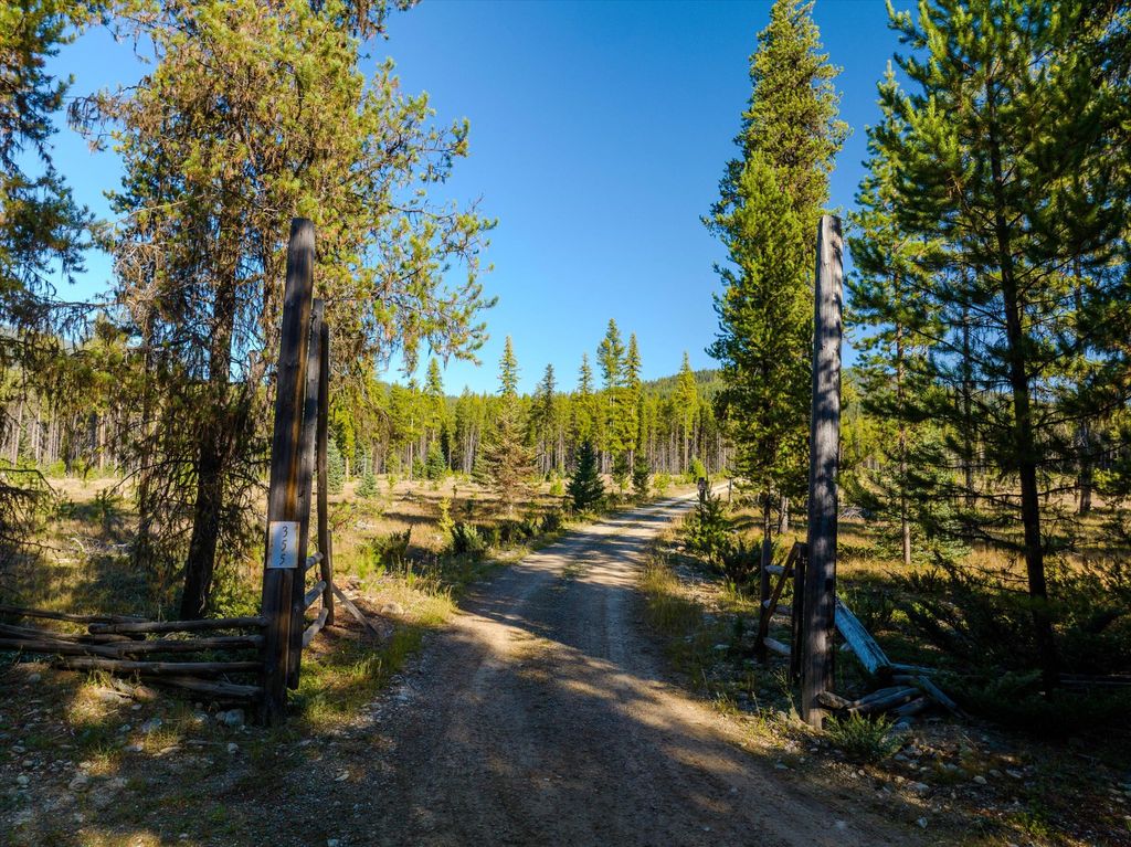 355 Upper Ford Cut Off Road, Yaak, MT 59935 photo 137