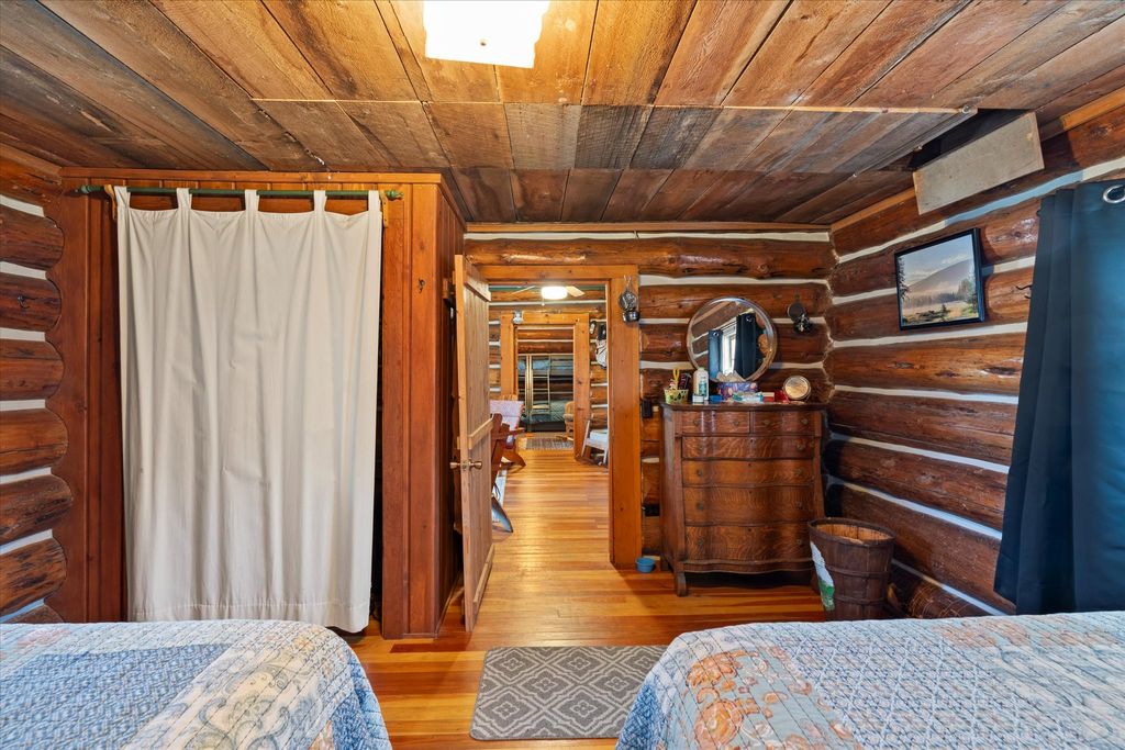 355 Upper Ford Cut Off Road, Yaak, MT 59935 photo 20