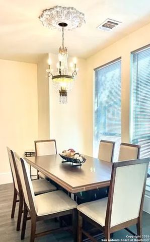 1902 Buena Vista, San Antonio, TX 78207