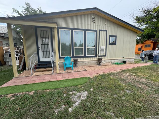 1902 Buena Vista, San Antonio, TX 78207