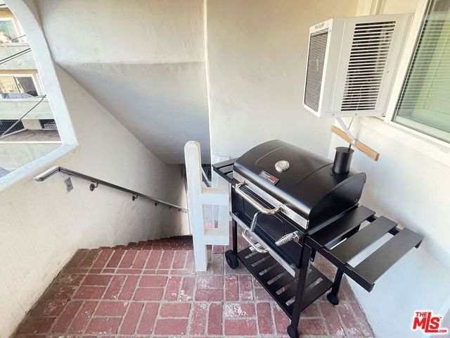 12 E 27th Avenue, Venice, CA 90291