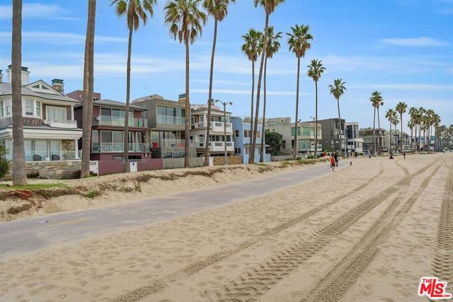 12 E 27th Avenue, Venice, CA 90291