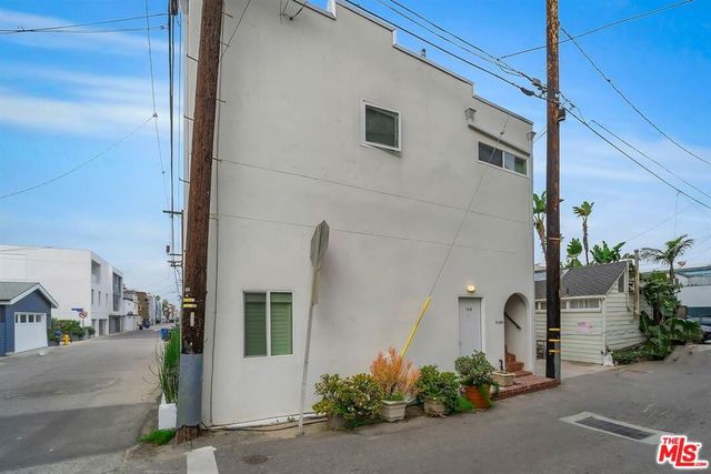 12 E 27th Avenue, Venice, CA 90291