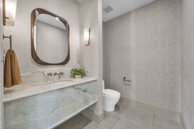 6835 Dalhart Lane, Dallas, TX 75214