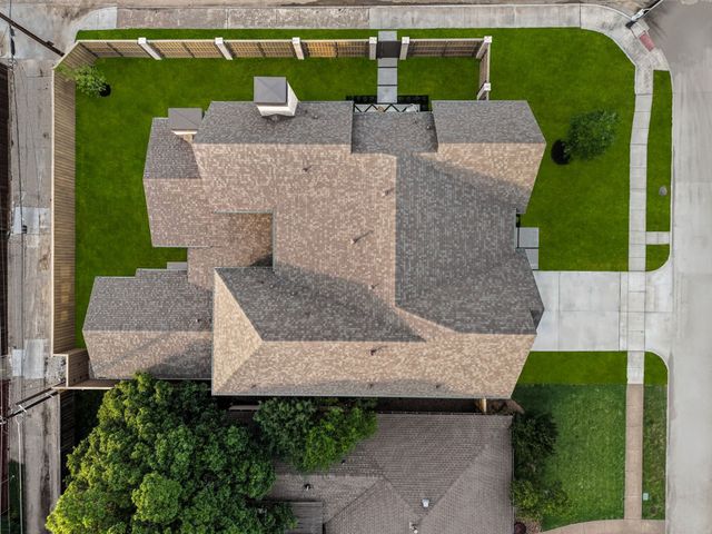 6835 Dalhart Lane, Dallas, TX 75214
