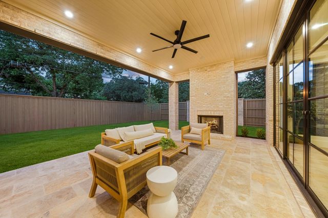 6835 Dalhart Lane, Dallas, TX 75214