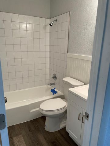 5631 NW 15th Street, Lauderhill, FL 33313