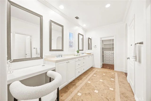 6 Ingleside, Irvine, CA 92620