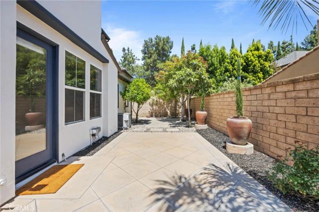6 Ingleside, Irvine, CA 92620