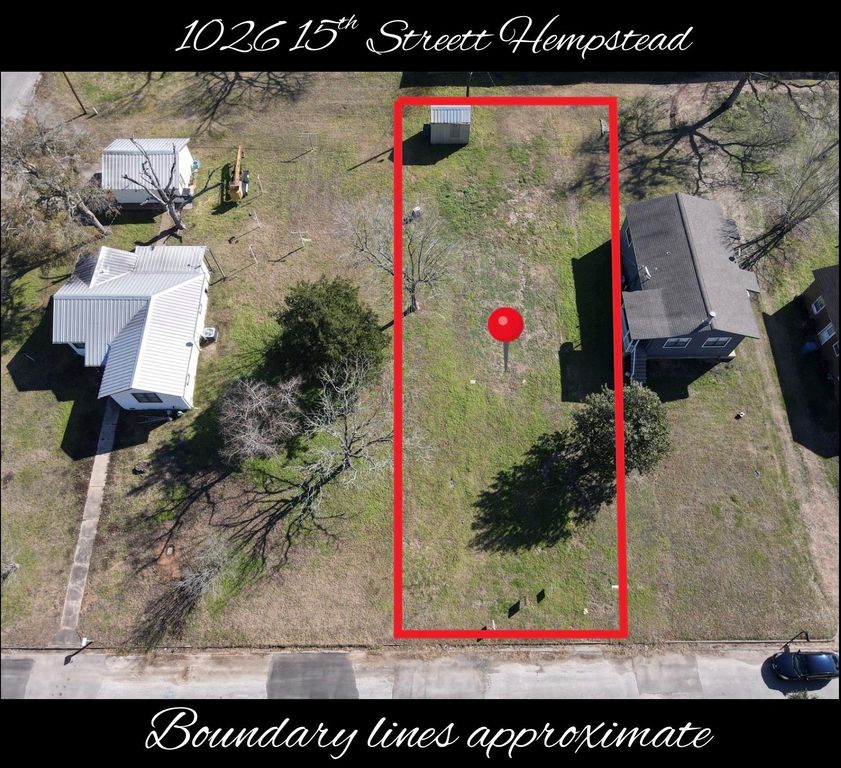 1026 15th St, Hempstead, TX 77445