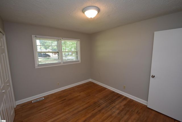 14 Theodore Circle, Greenville, SC 29611