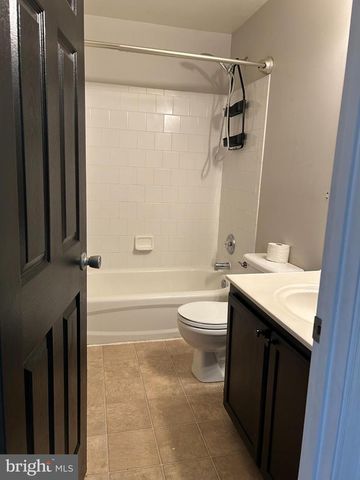 10685 JACKSONHOLE PL, White Plains, MD 20695