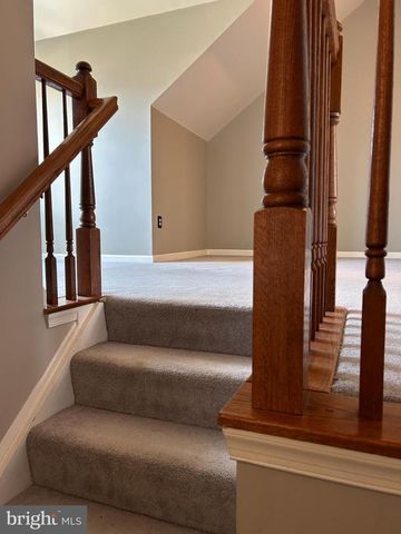 10685 JACKSONHOLE PL, White Plains, MD 20695