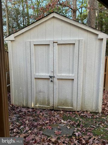 10685 JACKSONHOLE PL, White Plains, MD 20695